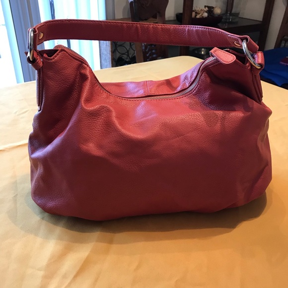 Handbag - Picture 2 of 3